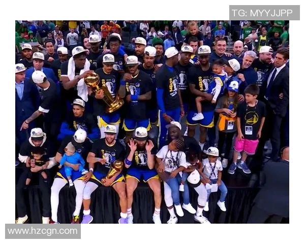 勇士荣获月度最佳球员，实至名归